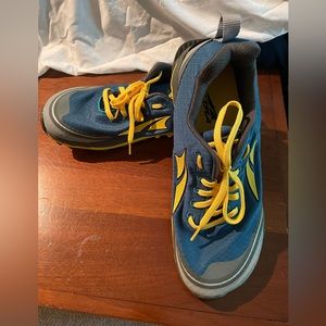 Brand New Men’s 11 Altra Superior 2 Trail Running Shoe Blue/Canary